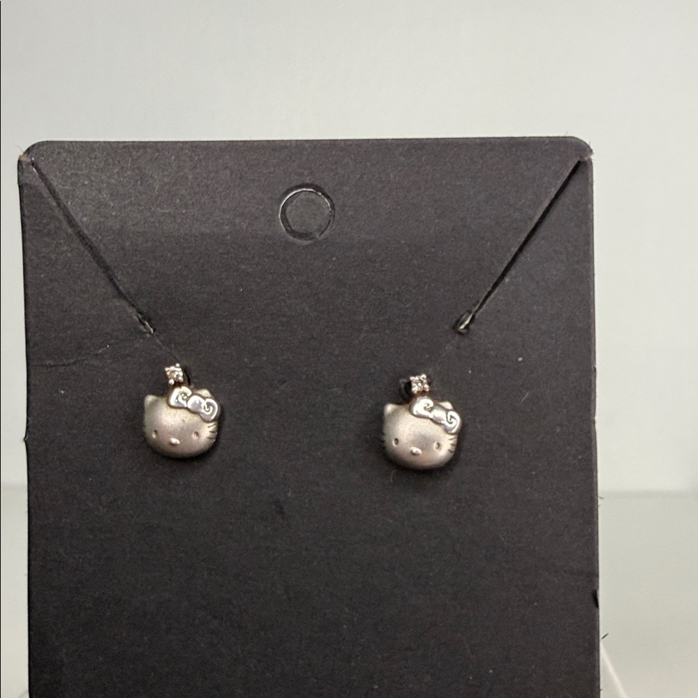 Hello Kitty Sterling Silver Earrings - marked 925/Sanrio pierced w/small crystal - Picture 2 of 5
